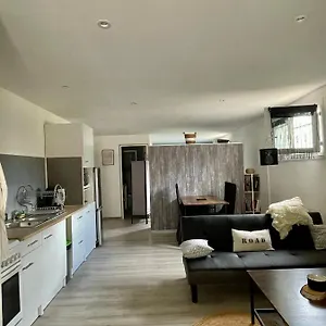  Appartement Joli Avec Accès Jardin